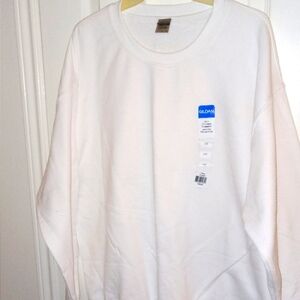 Gildan White Heavy Blend Adult Crewneck Sweatshirt
